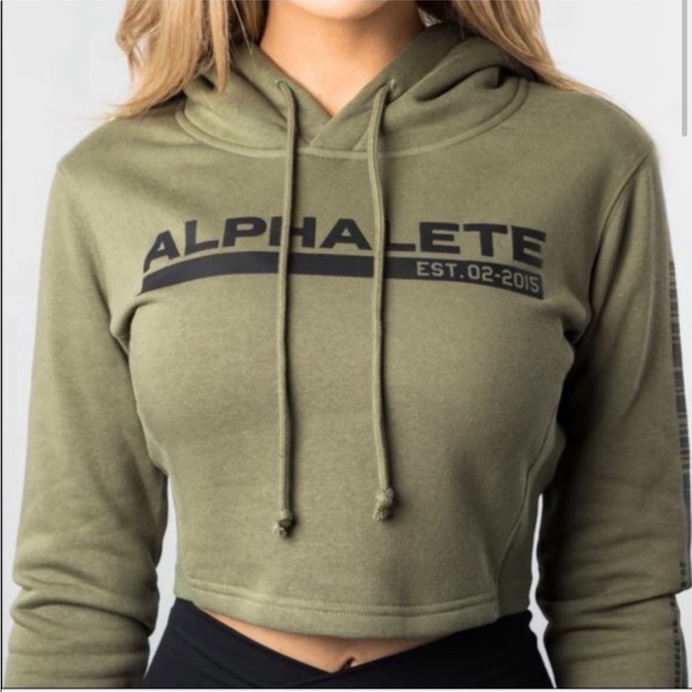 Alphalete tactical cropped hoodie sweatshirt